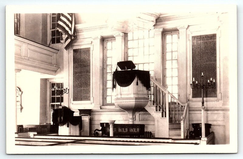 1930s ALEXANDRIA VIRGINIA CHRIST CHURCH INTERIOR PHOTO RPPC POSTCARD P691