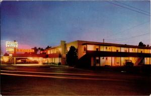 Newport Motor Lodge Motel, Coast Highway Newport Oregon Vintage Postcard N05