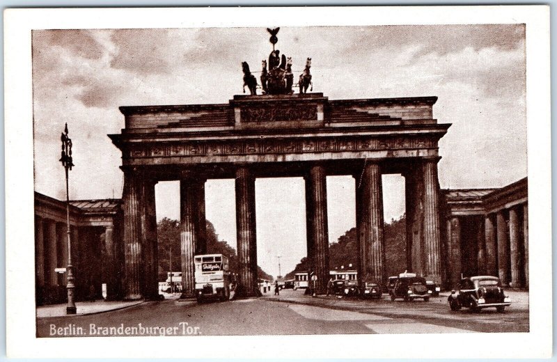 c1930s Berlin, Germany Brandenburger Tor Gate PC Street Scene Cars Bus Tram A323