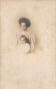 J5/ Lombard Illinois RPPC Postcard c1910 Mother and Child  169