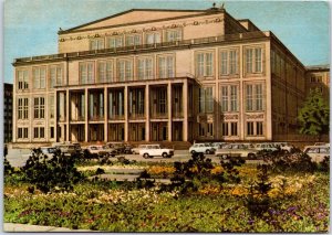 VINTAGE CONTINENTAL SIZE POSTCARD OPERA HOUSE AT THE KARL MARX SQUARE LEIPZIG