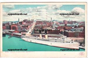 Looking Down Main St, Buffalo NY