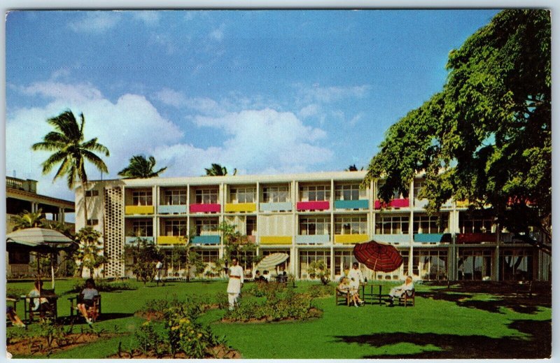 1960 Suva, Fiji Grand Pacific Hotel Garden Tourists Relax Tropical Scene PC A239