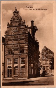 Netherlands Deventer Huis met de Drie Haringen Vintage Postcard C022