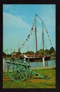 CT Schooner L A Dunton MYSTIC CONNECTICUT POSTCARD Conn