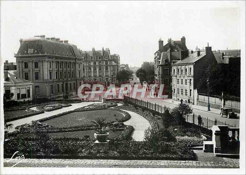 Postcard Modern Rennes Avenue Janvier view of Palace Square Saint Georges