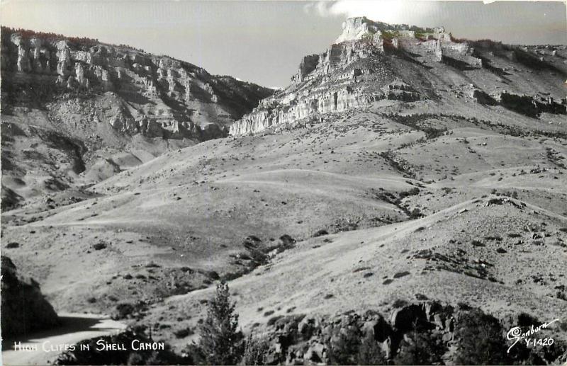 Sanborn RPPC Postcard Y-1420 High Cliffs in Shell Cañon/ Canyon WY Unposted