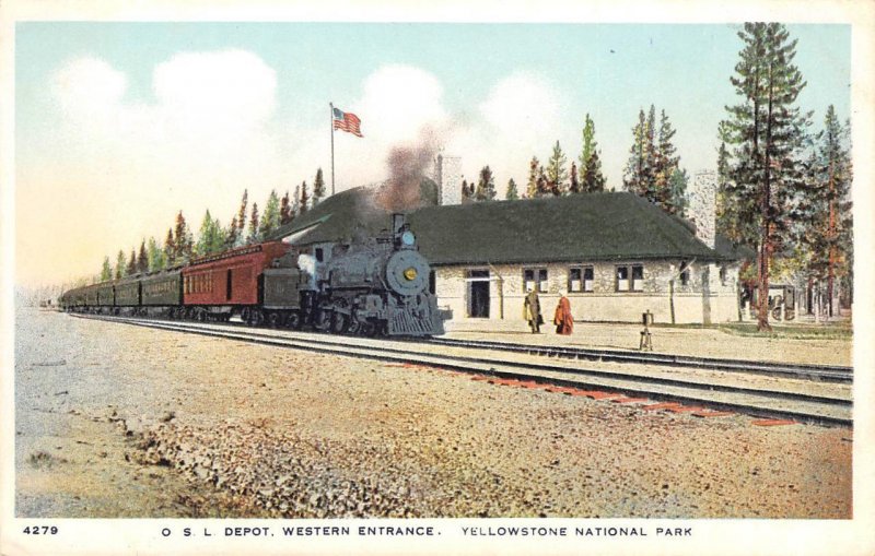 OSL DEPOT Railroad Train Yellowstone Nat'l Park Oregon Short Line Railway c1920s