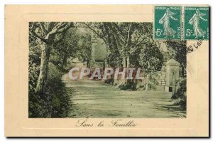 Old postcard Under Feuillee