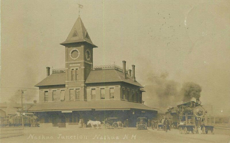 New Hampshire Nashua Junction 1906 Railroad Depot RPPC Photo Postcard 22+-4557