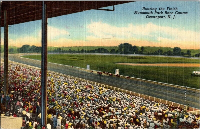 Nearing the Finish, Monmouth Park Race Course Oceanport NJ c1953 Postcard F62
