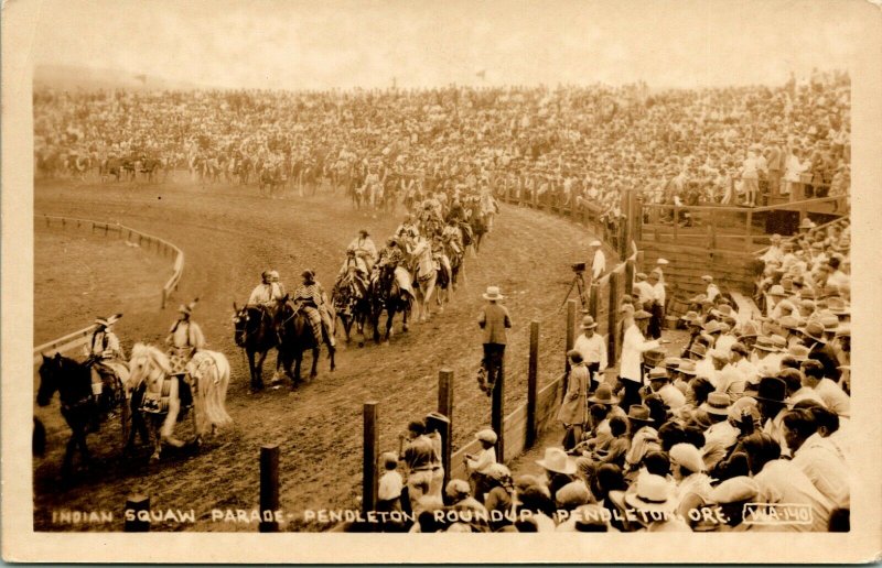 Vtg Carte Postale Cppr Pendleton Oregon ~1910s Indigènes Américain Parade Unp