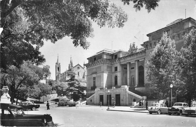 B98178 car voiture madrid museo del predo spain real photo