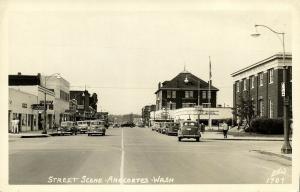 Anacortes, Wash., Street Scene, U.S. Post Office, Cars (1940s) Ellis RPPC 1707
