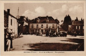 CPA Royere Place de la Mayade, Vue Generale FRANCE (1050711)