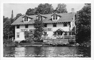 H50/ Isle Royale National Park Michigan RPPC Postcard c40s Guest House 15