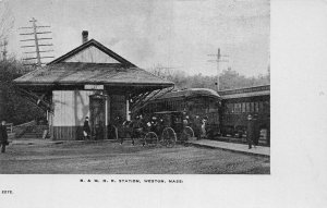 J76/ Weston Massachusetts Postcard c1910 Railroad Depot 304