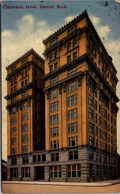 Detroit MI Charlevoix Hotel high rise street view twin towers vtg postcard