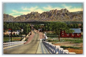 Organ Mountains and Viaduct Las Cruces New Mexico NM UNP Linen Postcard V13