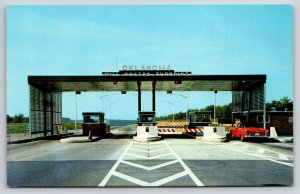 Joplin MO~Oklahoma Will Rogers Turnpike Missouri Toll Booth~Red Car~1957 PC
