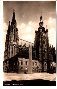 Czech Republic Prague St Vitus Church Praha RPPC 09.77