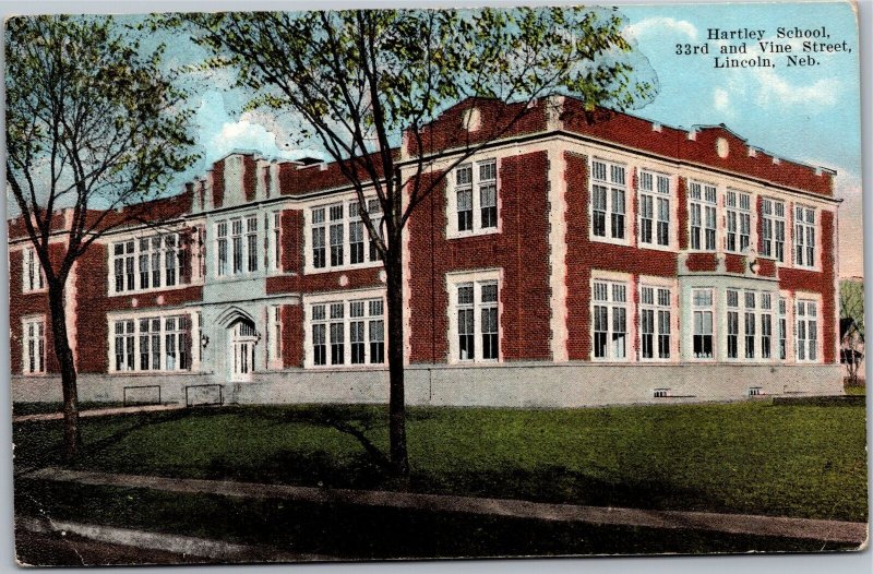 Postcard NE Lincoln Hartley School