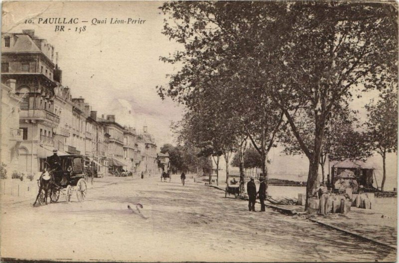 CPA PAUILLAC-Quai Léon Perier (28483)