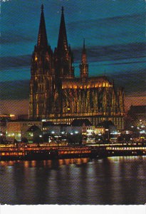 Germany Koeln Dom bei Nacht