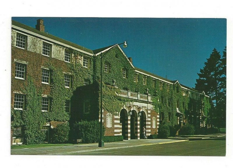 Postcard Oregon OR University of Oregon Eugene Straub Hall Standard View Card 