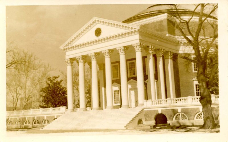 VA - Charlottesville. University of Virginia, Rotunda.   RPPC