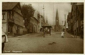 norway norge, HAUGESUND, Torvet (1920s) RPPC Postcard