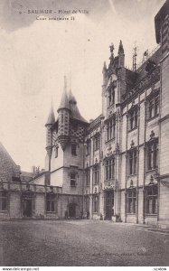 SAUMUR, Maine Et Loire, France, 1900-1910s; Hotel De Ville, Cour Interieure II