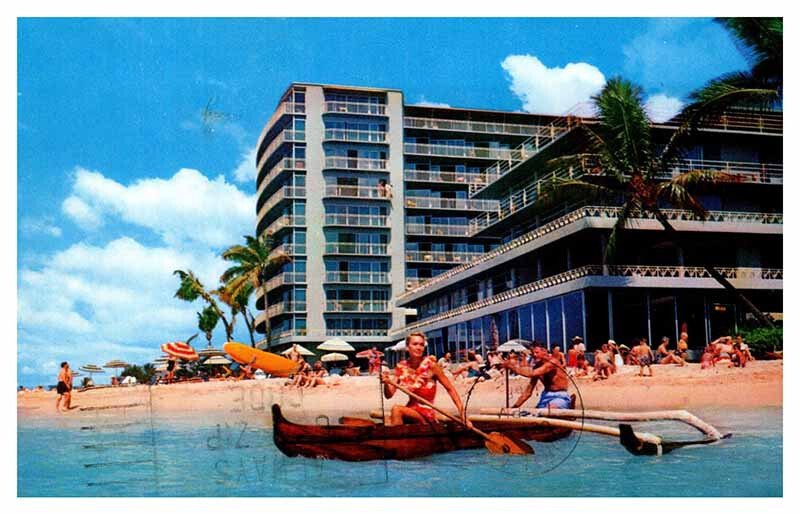 Postcard HOTEL SCENE Honolulu - Waikiki Hawaii HI AS4241