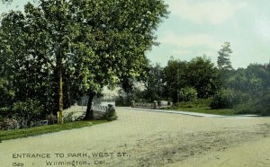 C. 1900-10 Park Entrance West St. Wilmington, DE Vintage Postcard F74