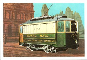 CANADA POST MAXIMUM CARD DEPICTING OTTAWA ELECTRIC RAILWAY MAIL CAR 1894 (1974)