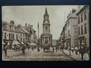 BERWICK ON TWEED Animated High Street & Town Hall - Old Postcard by Valentine