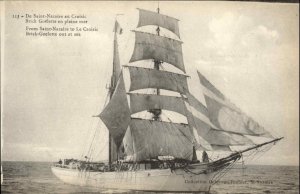 De Saint Nazaire to Le Croisic Brick-Goelette Schooner Ship Vintage Postcard