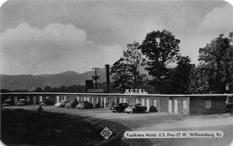 Williamsburg Kentucky~Faulkners Motel~US Hwy 25 W~Classic Cars Parked~1950s Pc