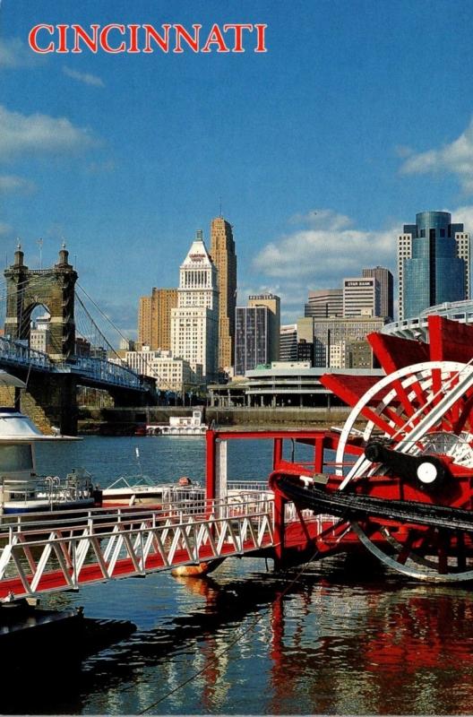 Ohio Cincinnati Skyline & Paddle Wheeler