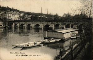 CPA MEULAN Le Petit Pont (617936)