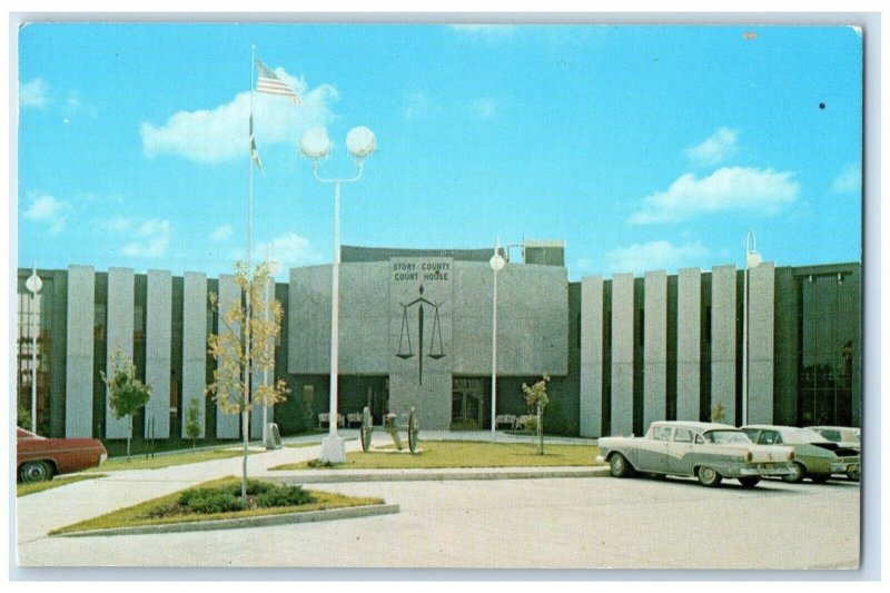 1960 Exterior View Story County Courthouse Cars Building Nevada Iowa IA Postcard
