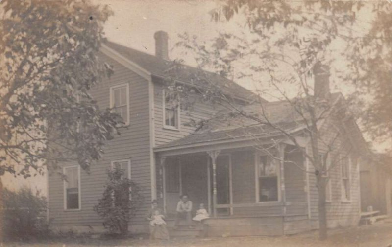 Piper City Illinois Residence Real Photo Vintage Postcard AA67040