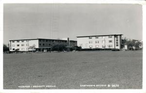 USA Weaverville Hughes Beckett Dorms Eastman's Studio B-9678 01.89