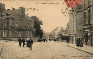 CPA VANNES-La Rue THIERS (27559)