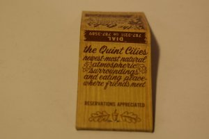 The Oaks Restaurant Lounge Oak Grove Illinois 20 Strike Matchbook Cover