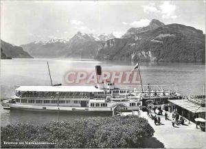 Modern Postcard Brunnen am Vierwaldstettersee Boat