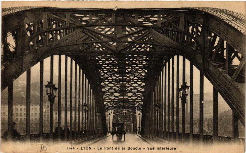 CPA LYON Le Pont de la Boucle vue interieure (462191)