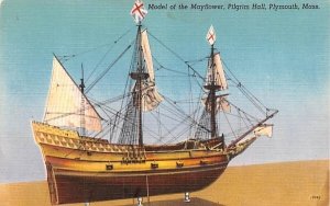 Model of the Mayflower in Plymouth, Massachusetts Pilgrim Hall.