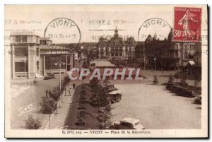 Postcard Old Vichy Place de la Republique