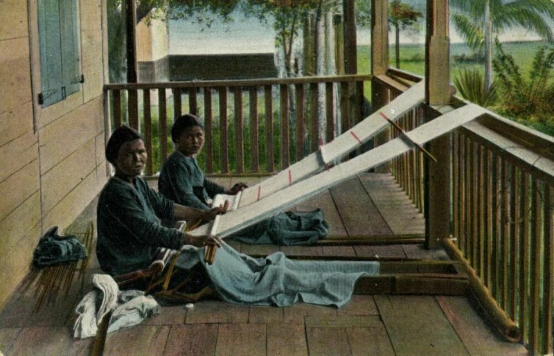 indonesia, SUMATRA, Two Batak Women Weaving (1910s) Mission Postcard 